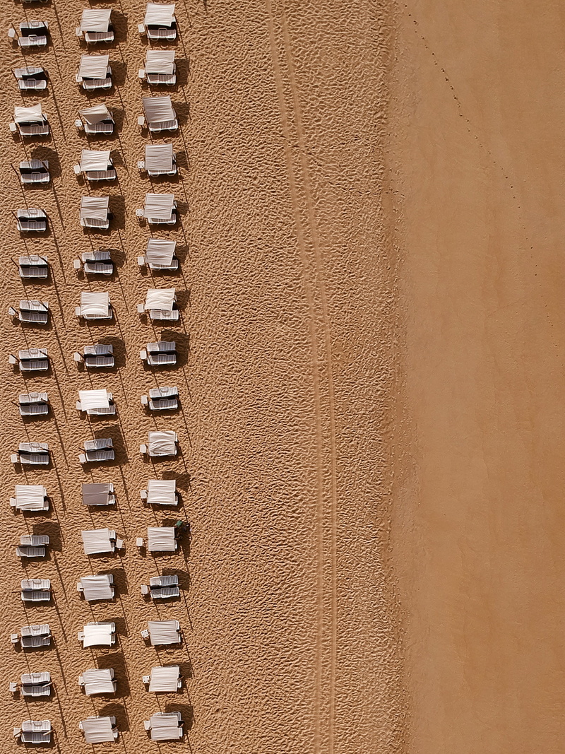 spark, high angle view, backgrounds, outdoors, drone, aerial, directly above, drone capture, close-up, dji, white, beach, pattern, nature, built structure