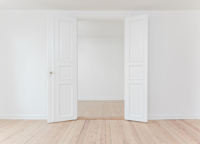 empty, 5K, home interior, closed, flooring, wood - material, built structure, photography, no people, apartment, wood, hardwood floor, door, doorway, clean