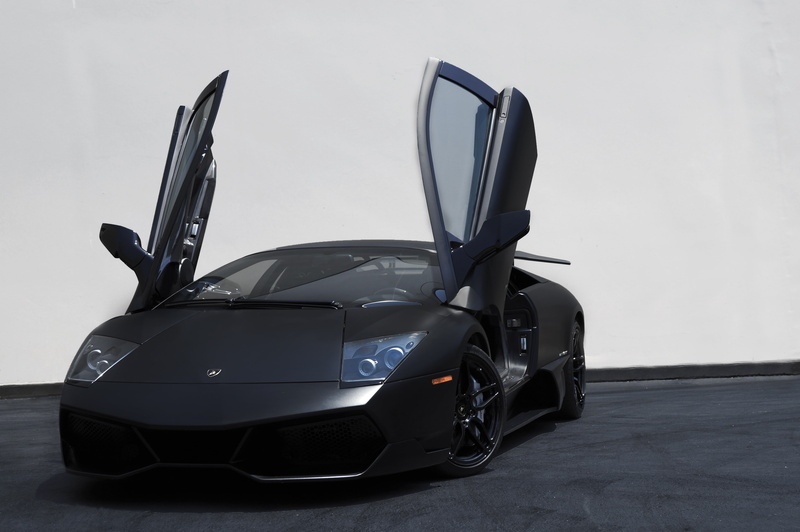 black, white wall, doors, Murcielago, 4K, Lamborghini, guillotine, lp670-4 sv, the front