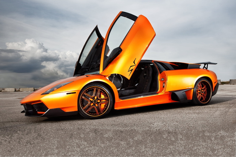 outdoors, doors, racecar, no people, Murcielago, street, wheel, aventador, car, sky, land vehicle, day, auto racing, transportation, sports race, motor vehicle