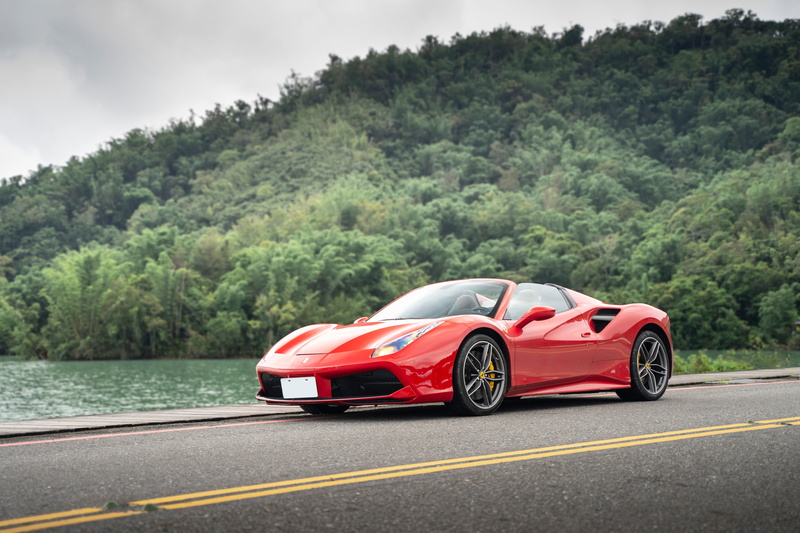 road, forest, 5K, red, Ferrari 488 Spider, sports car