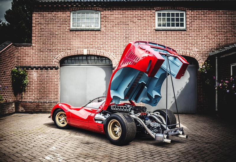 race, built structure, classic, motor vehicle, 1967, 330, architecture, wall, residential district, city, no people, ferrari, toy, red, mode of transportation