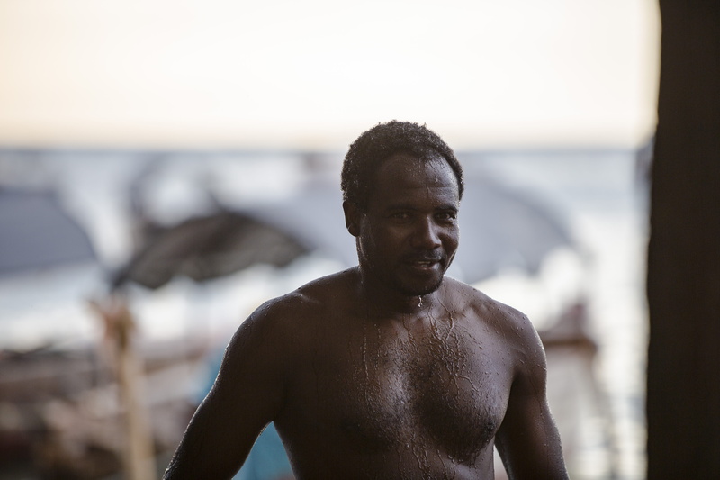 back, finger, standing, skin, healthy lifestyle, photography, people, arm, adult, focus on foreground, clothing, man, human, top, shirtless, person, athlete