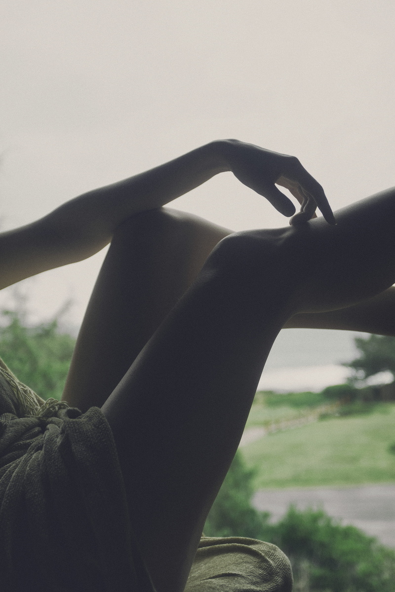 close-up, 5K, caspar, finger, model, unrecognizable person, figure, effort, lifestyles, adult, focus on foreground, united states, leisure activity, hand