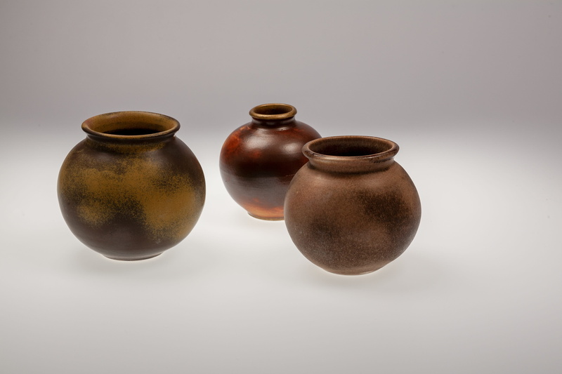 studio shot, potter, group of objects, no people, pots, antique, tonkunst, brown, ceramics, pottery, container, kitchen utensil, cut out, 4K, close-up