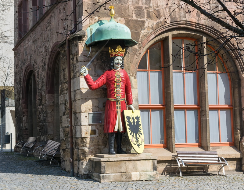 man, standing, real people, history, nordhausen, shield, town hall, statue, traditional clothing, architecture, beside, clothing, holding, roland figure