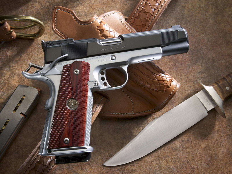 gun Holster, table, choice, wild West, gun, directly above, work tool, knife - weapon, military, leather, metal, war, automatic, red, semi-Automatic Pistol