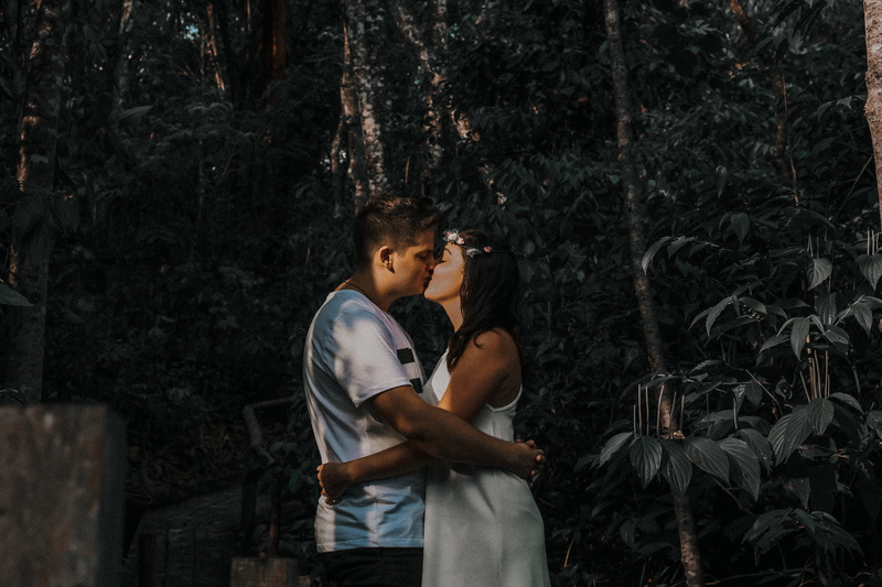 three quarter length, 5K, human, tree, lifestyles, clothing, beside, apparel, people, real people, bonding, togetherness, young men, make out, men, holding