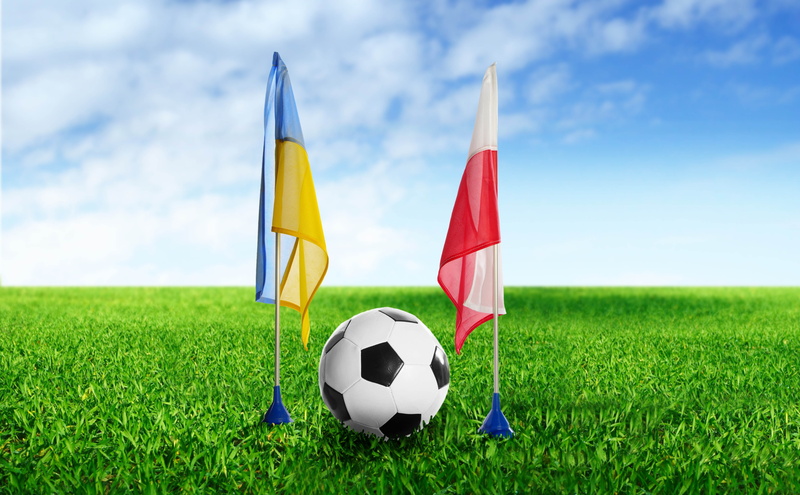 soccer field, green Color, blue, soccer Ball, football, 4K, football - Ball, no People, ball, plant, grass, competitive Sport, playing, day, soccer, team sport