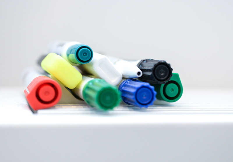 screen, choice, pen, white board, geometric shape, bottle, plastic, still life, flip over, brainstorming, business, group of objects, brainstorm, togetherness