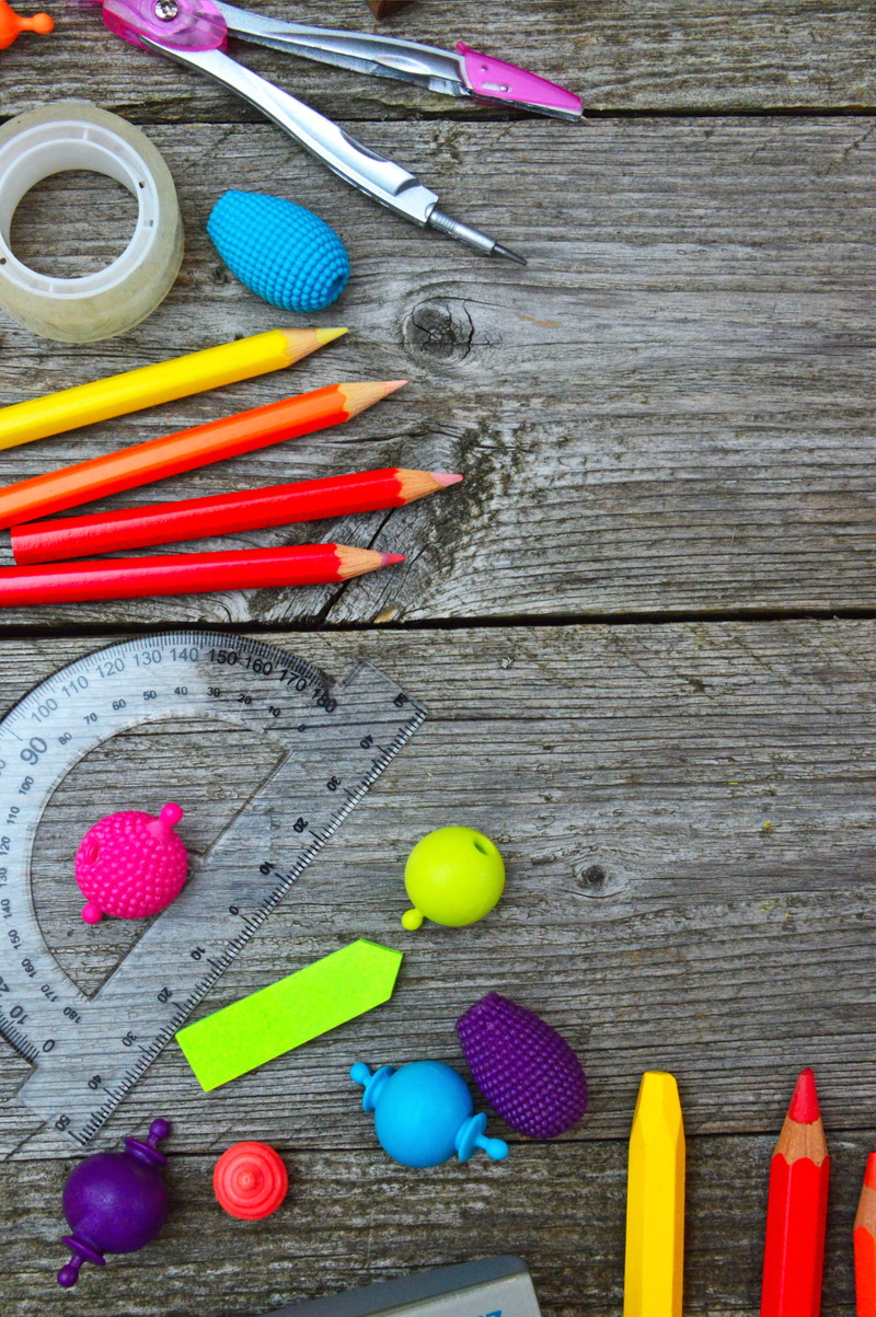 art and craft, creative, large group of objects, still life, childhood, group of objects, draw, school, high angle view, indoors, pen, rainbow, table, 5K