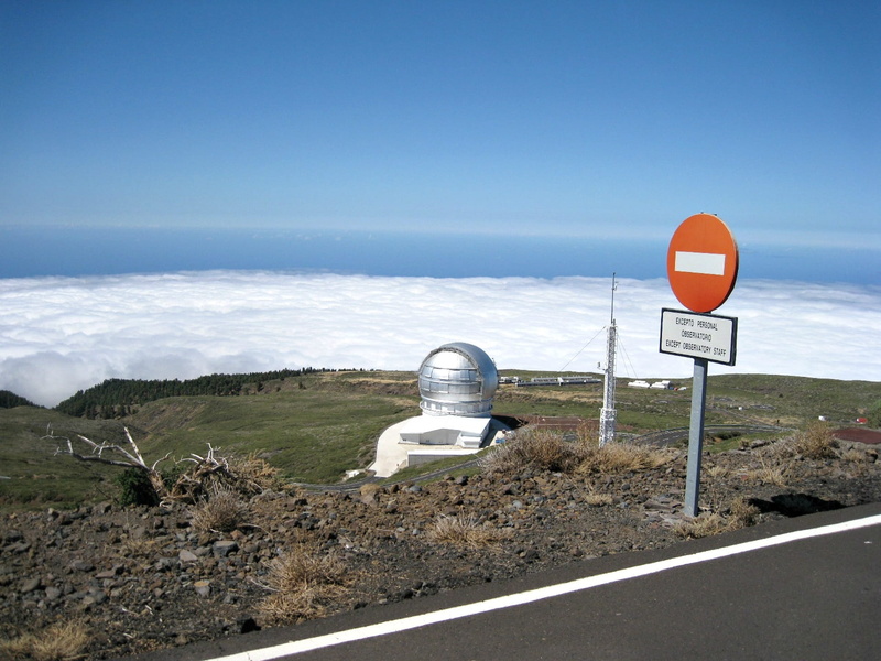 land, transportation, Cloud, horizon, 1080P, day, planetarium, communication, environment, landscape, no people, La Palma, sky, clear sky, sign, beauty in nature