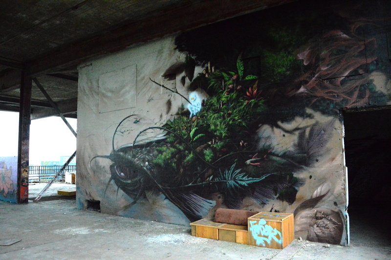 teufelsberg, wood - material, box, berlin, devils mountain, seat, indoors, no people, radar, street art, spy station, abandoned building, potted plant