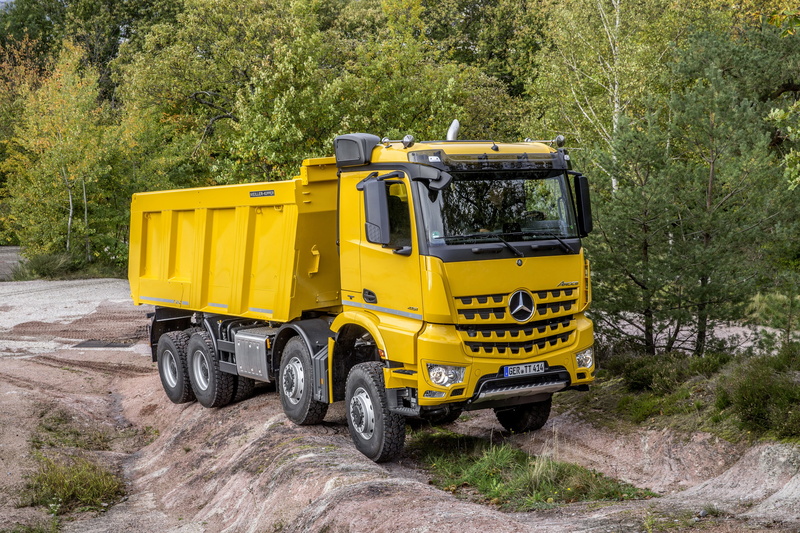 dump truck, Arocs, four-axle, 4K, trees, Mercedes-Benz, yellow