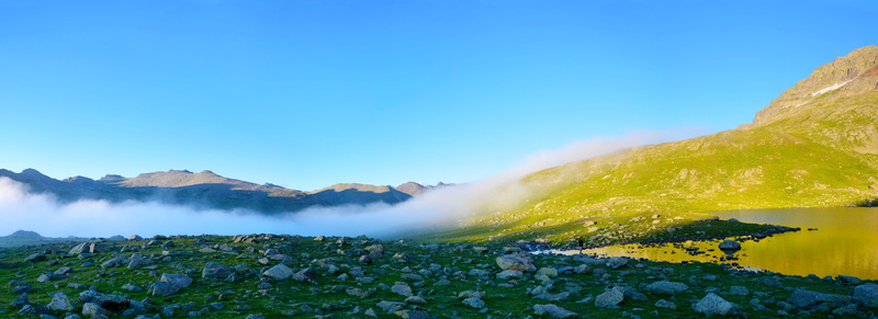tree, beauty in nature, from gateway, green, land, unbelievable, rocks, peace, mountains, sky, clouds, fog, summer, beautiful, environmental, cloud, lake