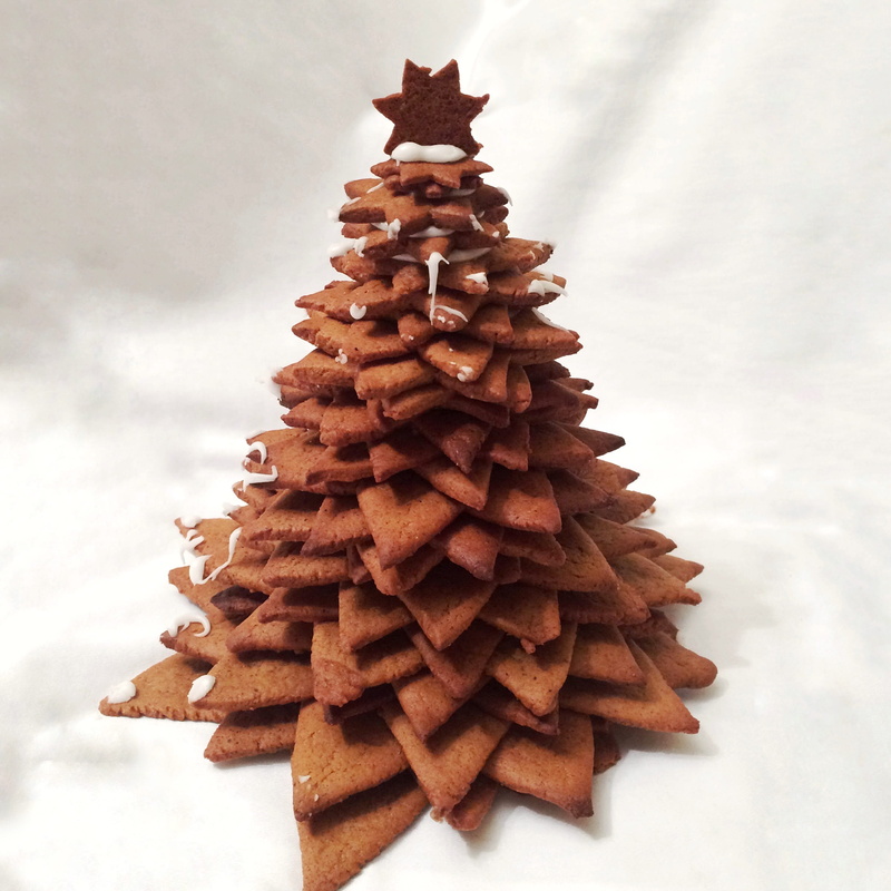 decoration, food, christmas baking, christmas tree, holiday - event, stack, christmas crafts, weihnachten, brown, food and drink, coniferous tree, holliday