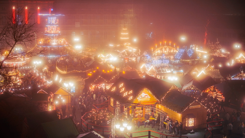 sky, xmas, shadow, glowing, moody, city life, town, nightshot, cityscape, 5K, high angle view, nature, romance, lights, nightlife, no people, outdoors