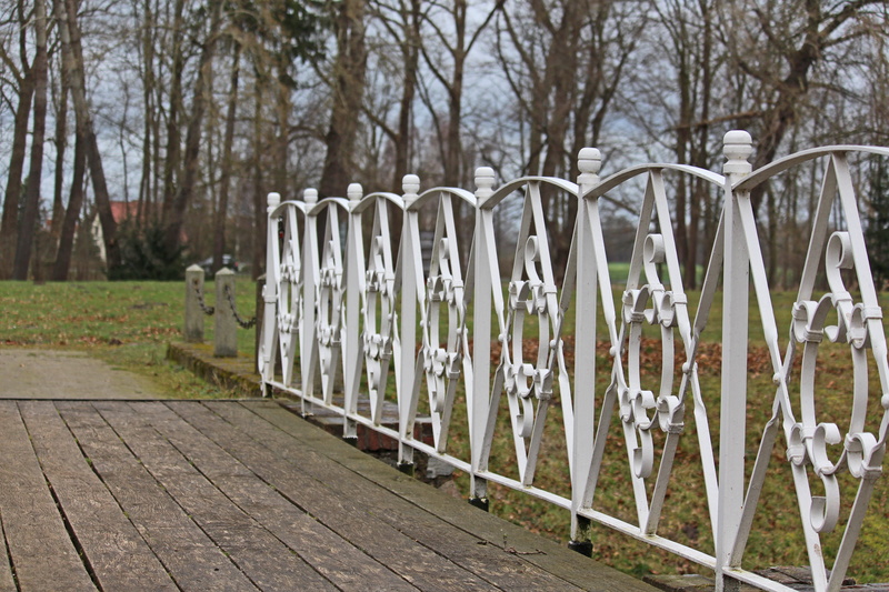 river, no people, day, fence, growth, trees, bach, park - man made space, tranquility, landscape, footpath, boundary, land, trail, park bridge, barrier