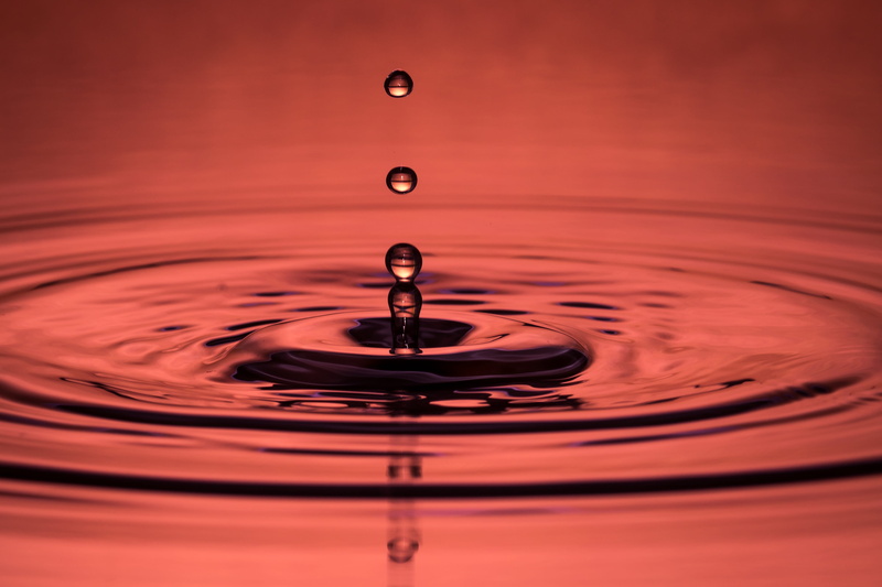 no people, backgrounds, simplicity, drop of water, close-up, nature, outdoors, splashing droplet, motion, falling, drip, liquid, pattern, 4K, movement