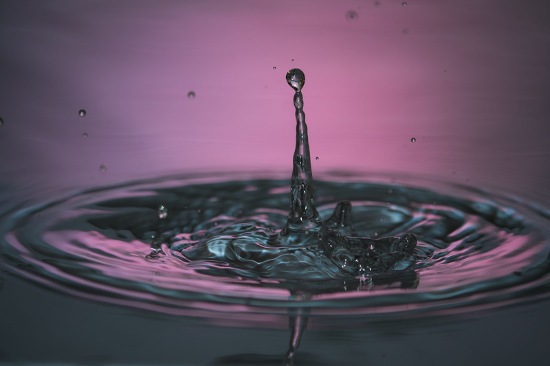 no people, pink color, indoors, close, drop, concentric, falling, liquid, drip, freshness, purple, 4K, water, movement, rippled, macro, hochspringender high drop
