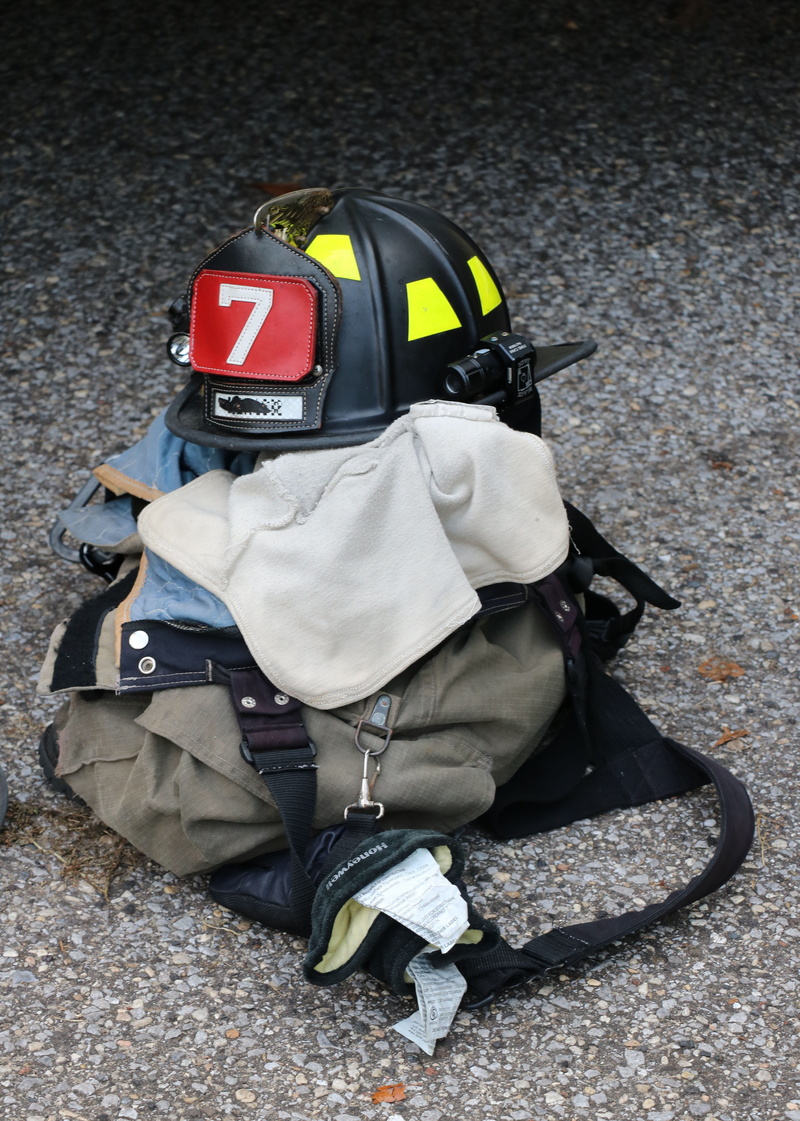 occupation, safety, people, travel, outdoors, firefighting, paramedic, uniform, 5K, full length, sport, fire gear, healthcare and medicine, Fire, backpack