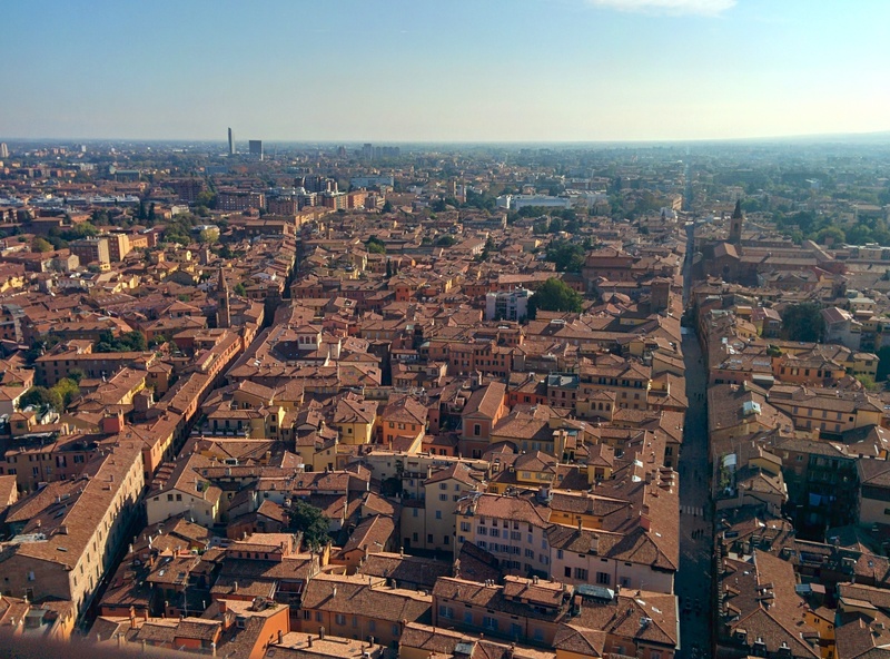 cityescape, torre, cityscape, travel destinations, asinelli, high angle view, landscape, crowded, horizon over land, day, nature, crowd, architecture, 2K