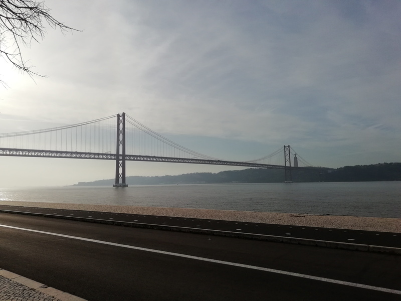ponte 25 de abril, travel destinations, lisboa, bridge, built structure, bay of water, travel, cloud - sky, architecture, portugal, transportation, connection