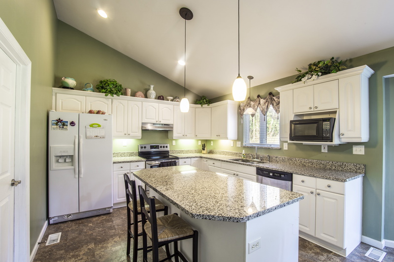 stove, ceiling, real estate, kitchen counter, counter, inside, spacious, no people, artistic, 5K, residential, shelf, lights, home, luxury, domestic kitchen