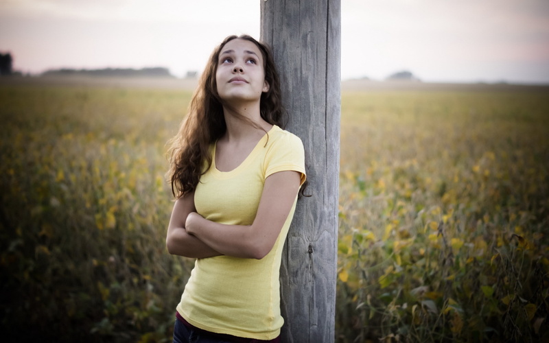 contemplation, women brunette long hair women outdoors, rural scene, hair, beautiful woman, 2K, landscape, waist up, day dreaming, casual clothing, standing