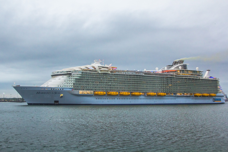 5K, sky, water, built structure, sea, no people, cloud - sky, mode of transportation, transportation, luxury, architecture, Harmony Of The Seas, modern