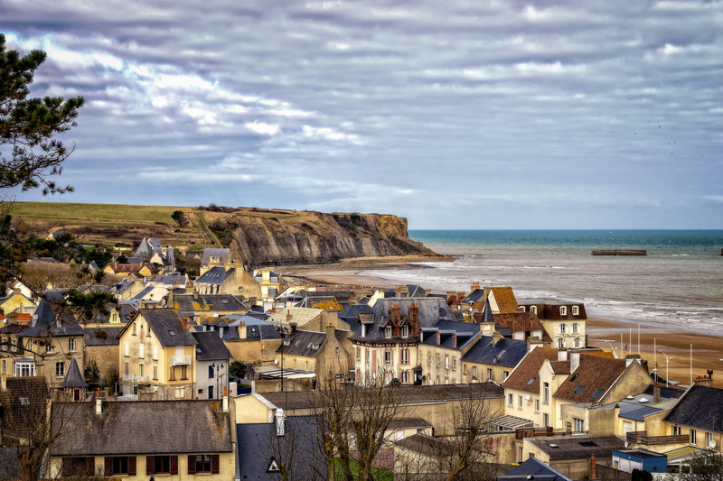 picturesque, nature, beauty in nature, land, outlook, horizon, cliff, holiday, clouds, homes, arromanches-les-bains, building, city, view, near, romantic