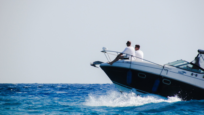 sailboat, sailing, recreation, adult, mode of transportation, people, ship, outdoors, speed boat, leisure, water, sea, sky, luxury, men, 4K, yacht, nautical vessel