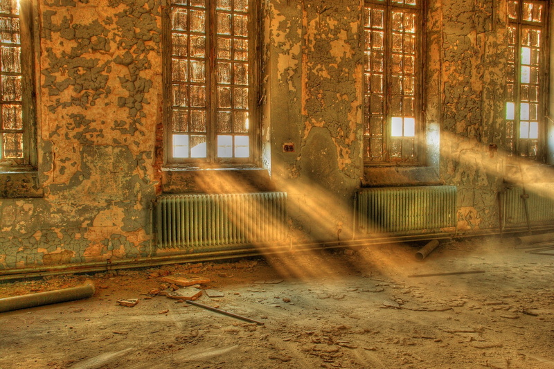 built structure, day, sun rays, no people, sunlight, weathered, nature, wall - building feature, 1080P, house, city, window, dirt, building, old, outdoors