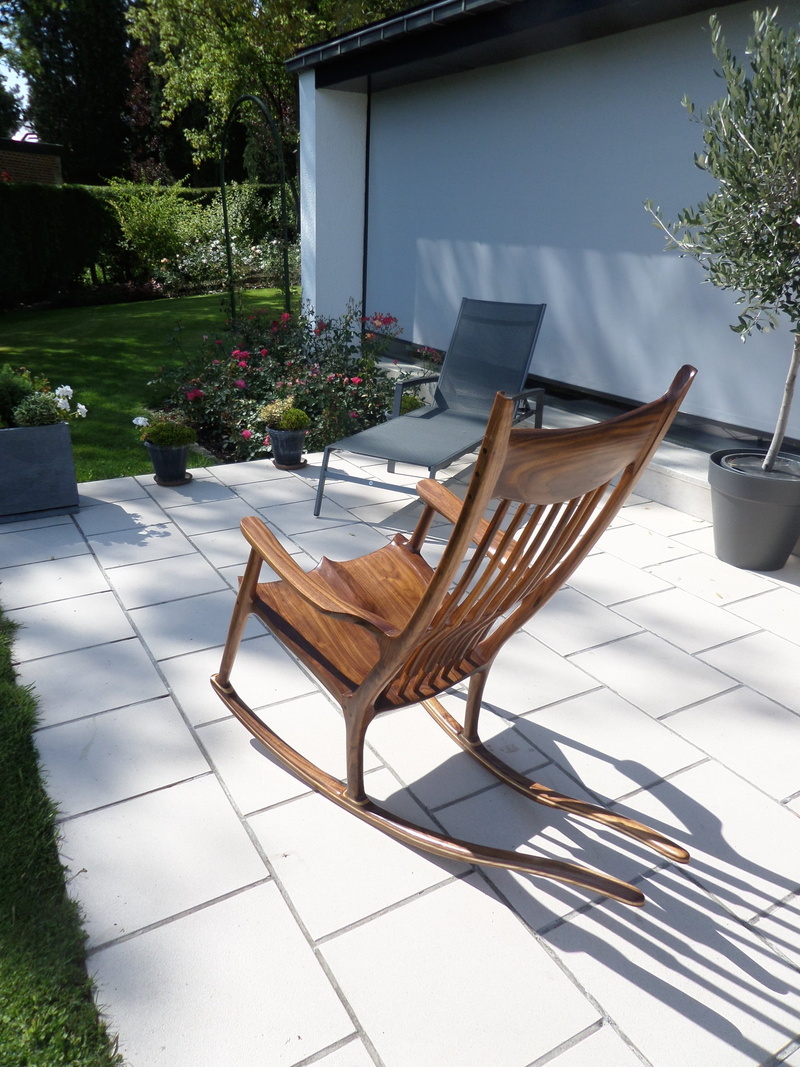 walnut, absence, potted plant, nature, furniture, architecture, table, growth, building, chair, seat, built structure, front or back yard, sunlight, flower pot