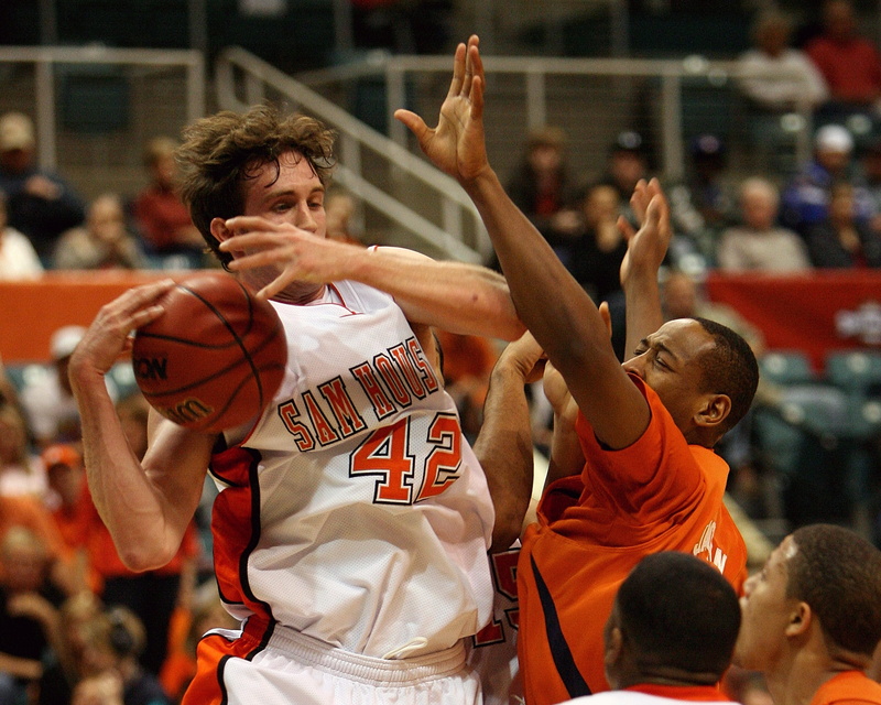 team sport, players, action, human arm, teenager, basketball - sport, incidental people, play, college, men, game, basketball, leisure activity, 2K, player