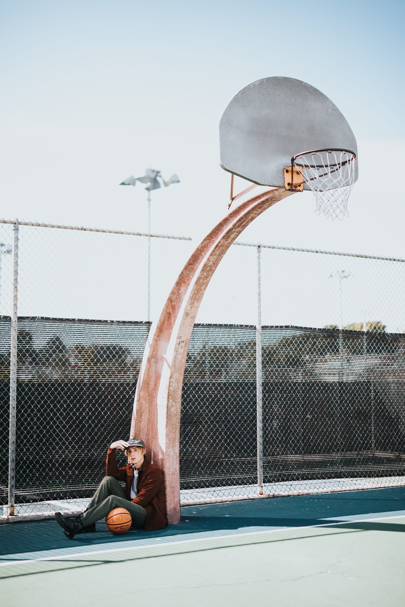 architecture, building exterior, rest, metal, basketball, net - sports equipment, portrait, chainlink fence, play, beside, no people, basketball hoop, la