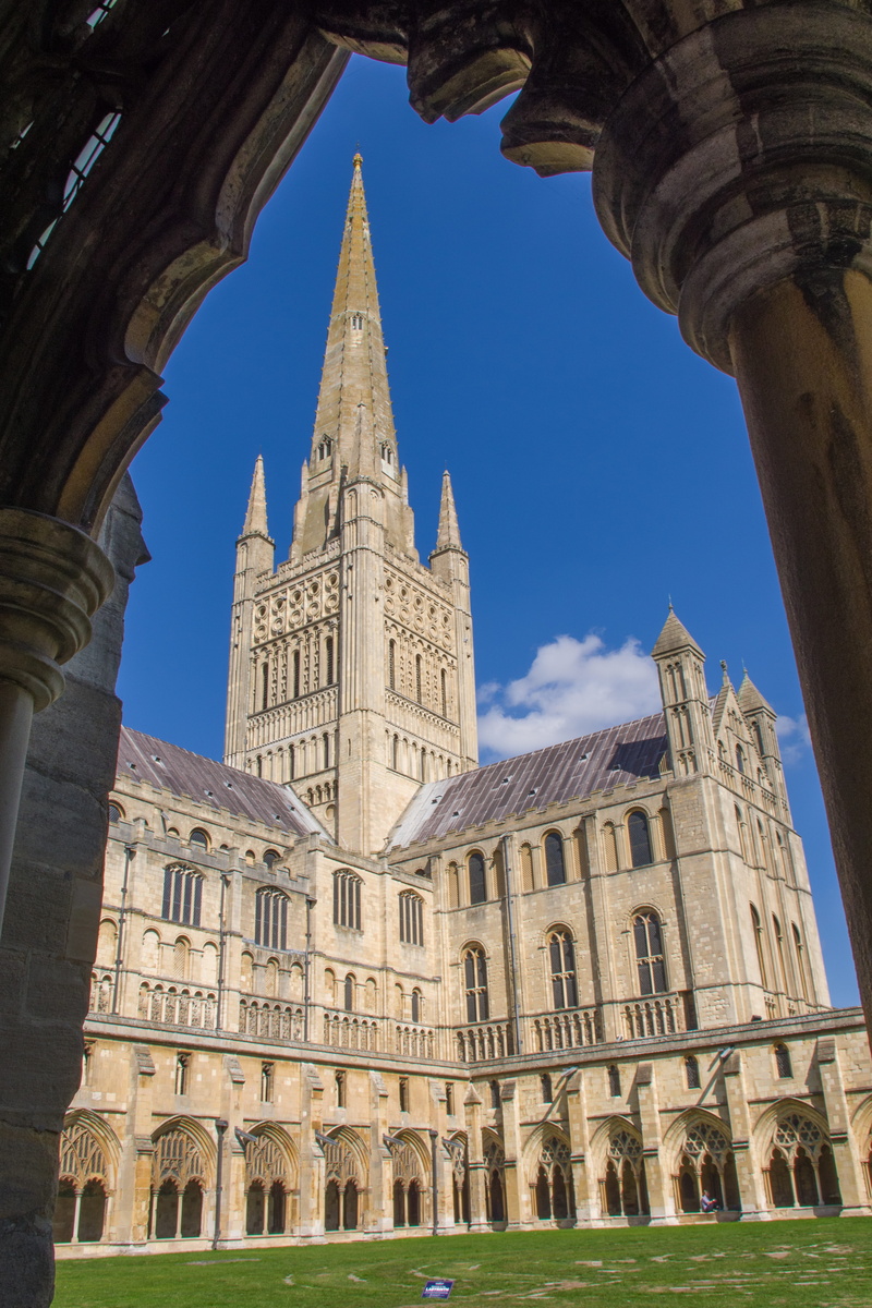 nature, cathedral, 5K, tower, ancient civilization, gothic style, stone, building exterior, architecture, architectural column, no people, cloister, building