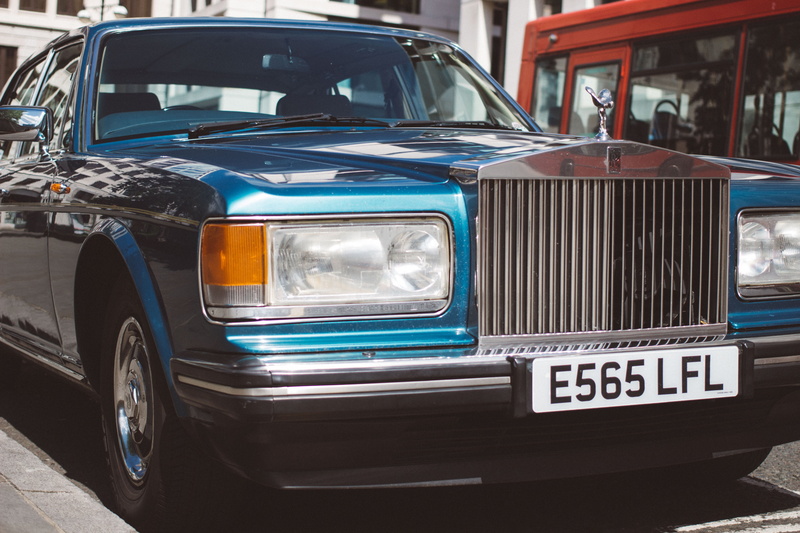 old car, 5K, classic car, day, car, vintage car, metal, lighting equipment, london, consumerism, luxury, street, land vehicle, no people, retro styled