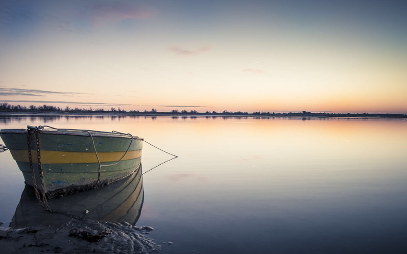 nautical Vessel, harbor, green, body of water, clam, Eraclea, water, sea, golden hour, beige, canoe, photo, laguna del mort, 480P, body, golden, sunset