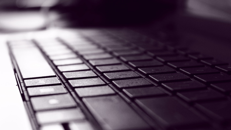 no people, computer key, connection, computer part, letter, keyboard, selective focus, photography, modern, close-up, computer keyboard, computer, global communications