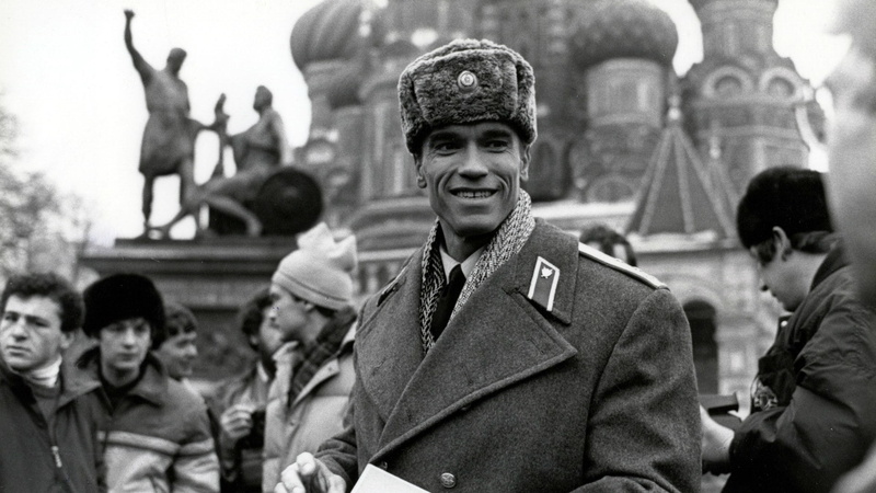 incidental people, Red heat, parade, tourist, Arnold Schwarzenegger, the past, famous Place, concepts And Ideas, tourism, royalty, architecture, Uniform