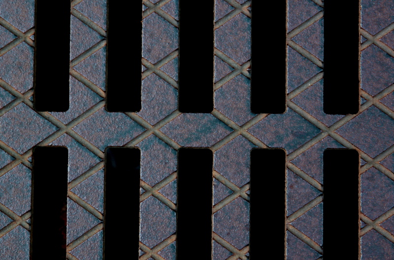 lid, drain, full frame, gullideckel, barrier, boundary, manhole covers, no people, indoors, fence, backgrounds, design, close-up, road, shape, security