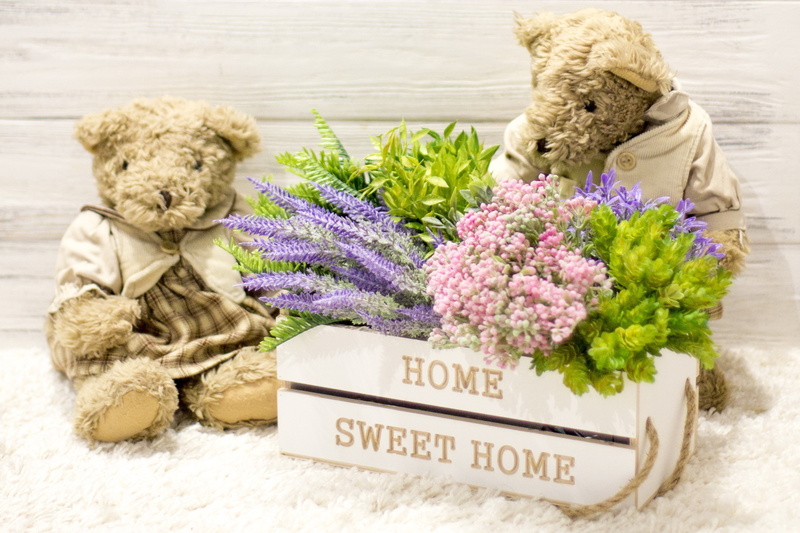 2K, sweet, love, romantic, pair, teddy, wood, toy, couple, home, bear, flowers, bouquet