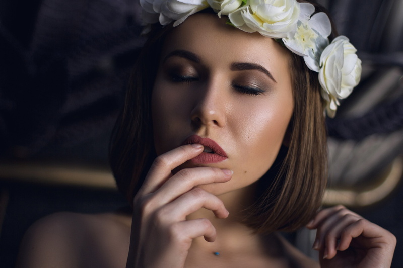 looking, Katerina Prist, flower, bricks, make-up, close-up, closed eyes, real people, young adult, fashion, 2K, portrait, beautiful woman, flowers, one person