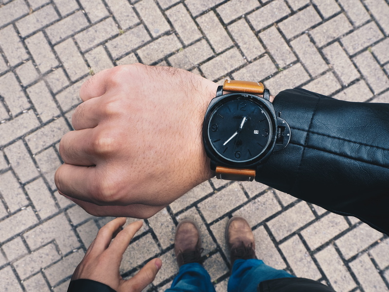 foot, checking the time, date, number, hand, body part, low section, paving stone, dinner, person, men, high angle view, finger, top, wristwatch, human body part