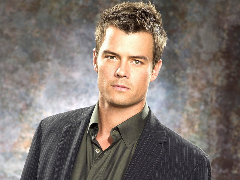 outdoors, lifestyles, actor, elegance, man, smiling, male Beauty, adult, black, caucasian Ethnicity, josh duhamel, well-dressed, head And Shoulders, white