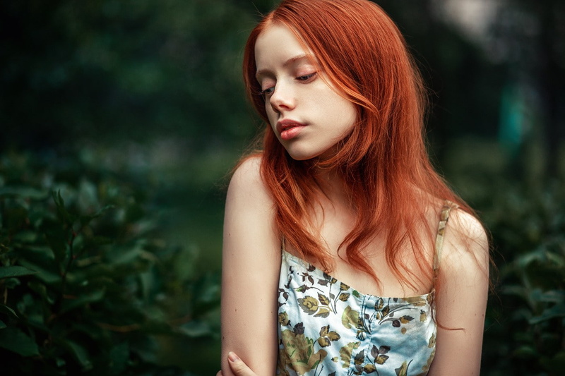 outdoors, face, Ekaterina Yasnogorodskaya, beauty, adult, portrait, long hair, beautiful woman, one person, hairstyle, floral pattern, teenager, beautiful people
