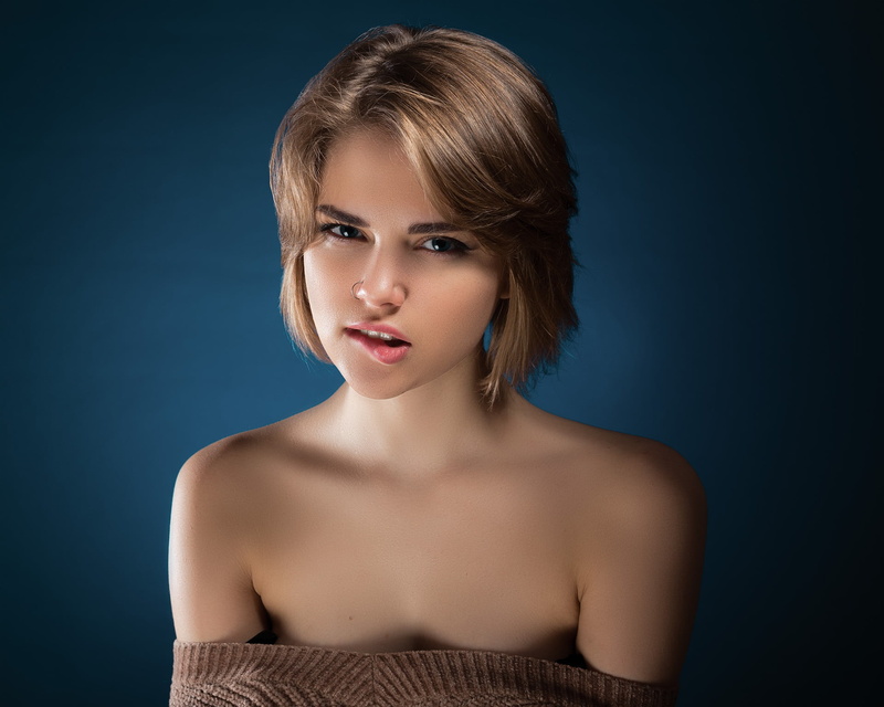 human Skin, hairstyle, beauty Treatment, beauty Product, s, young Adult, beautiful, studio Shot, sponge, cute, clean, headshot, femininity, one Person