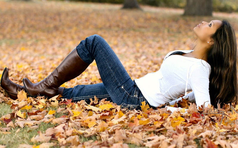 1080P, trees, women, boots, models, girls, leaves, famous, western, cowgirls, style, outdoors, fun, female