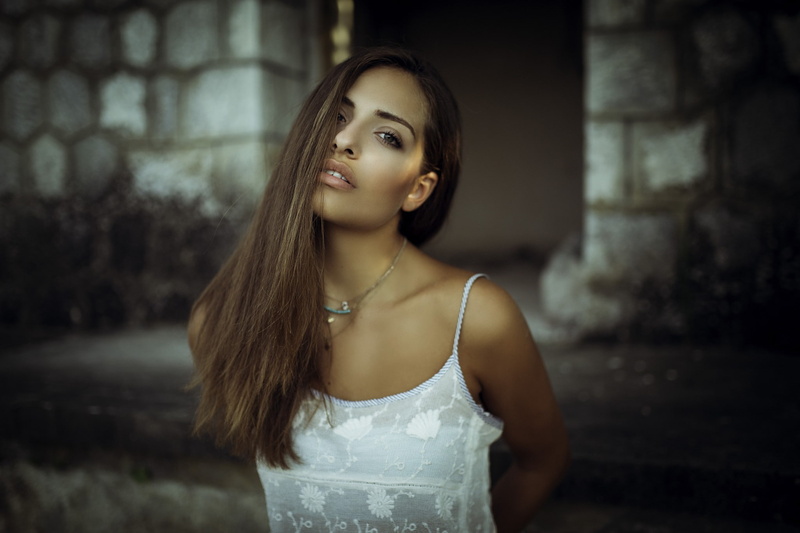 beautiful woman, face, beauty, young adult, long hair, women, one person, looking at camera, brown hair, portrait, contemplation, fashion, looking, outdoors
